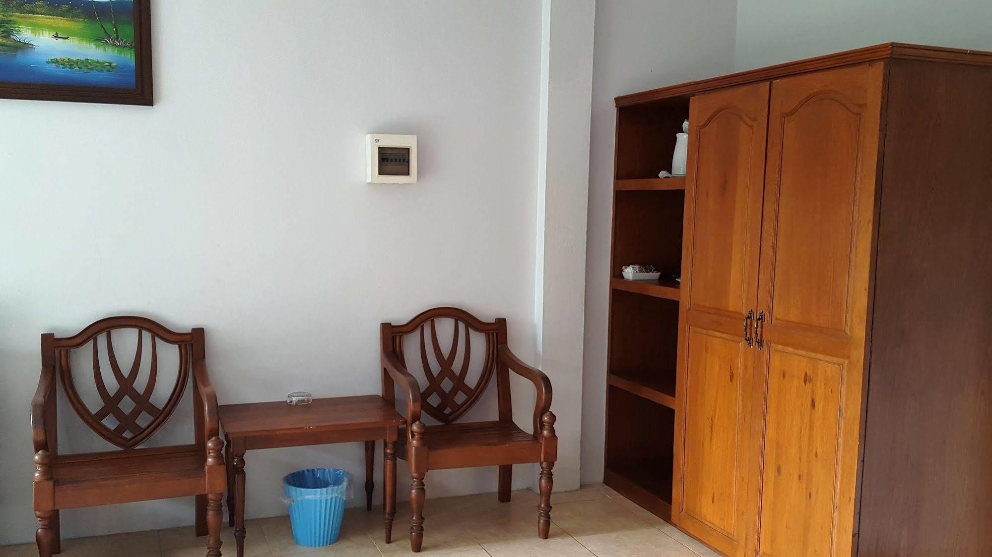Holiday Guest House Strand von Chaweng Exterior foto